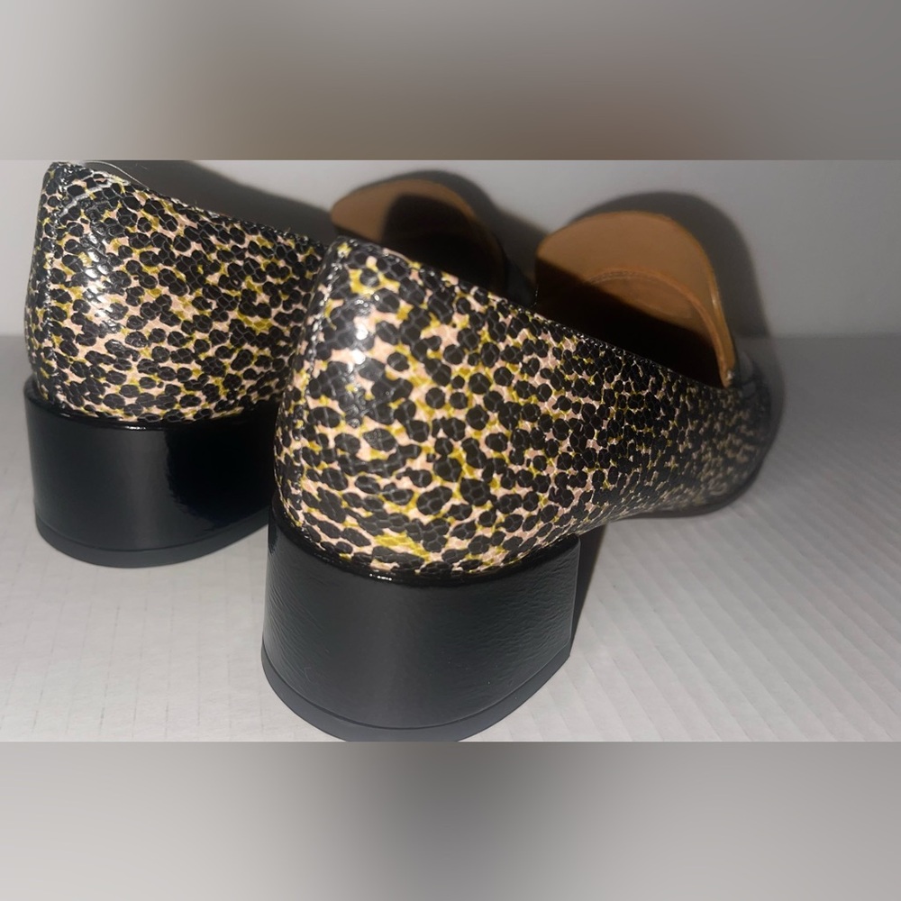 Chie Mihara leopard Print Loafers with Black and Tan size 7.5 new - Picture 2 of 7